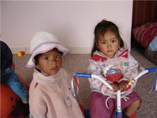 Mariela y Norma en la Guarderia.